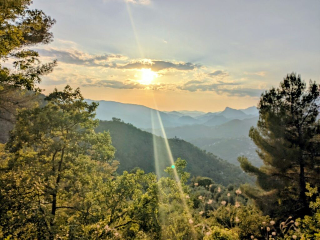 Magnifique vue sur les montagnes du Mercantour